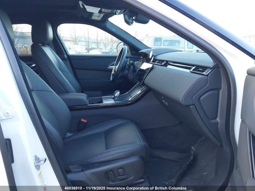 SALYL2EX6RA389965 2024 LAND ROVER RANGE ROVER VELAR photo no. 5