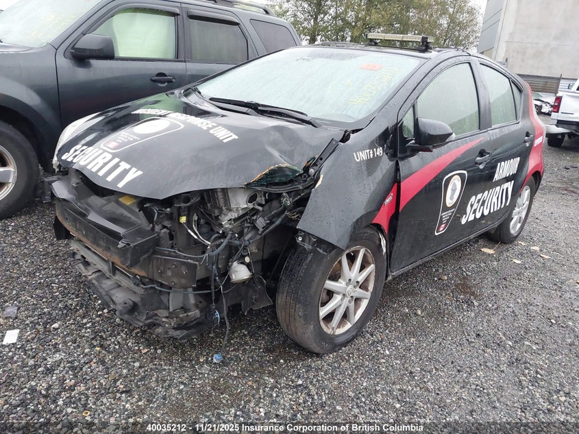 JTDKDTB39E1080325 2014 TOYOTA PRIUS C photo no. 2