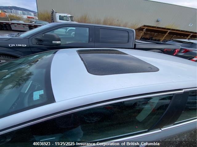 2007 Volkswagen Passat 2.0T Luxury Leather VIN: WVWEK93C87P013364 Lot: 40036923