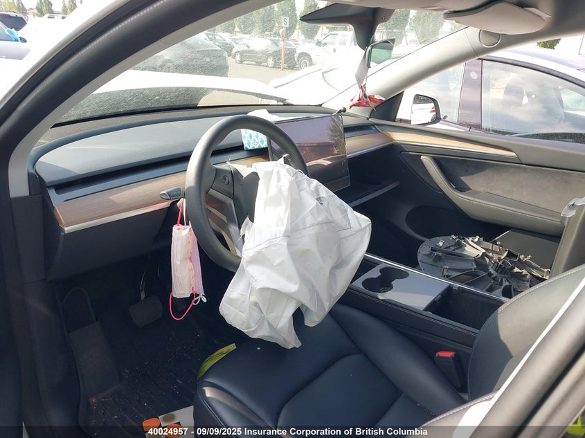 2022 Tesla Model Y VIN: 7SAYGDEE3NF544997 Lot: 40024957