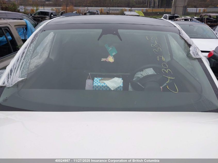 2022 Tesla Model Y VIN: 7SAYGDEE3NF544997 Lot: 40024957