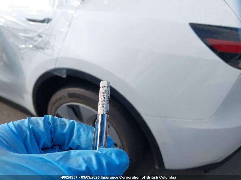 2022 Tesla Model Y VIN: 7SAYGDEE3NF544997 Lot: 40024957