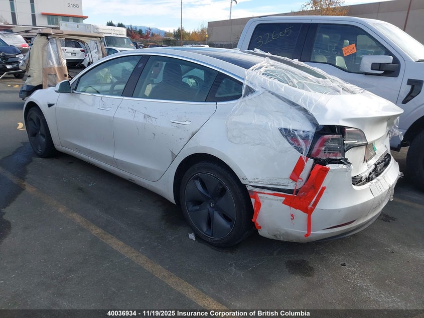 5YJ3E1EA2KF428033 2019 TESLA MODEL 3 photo no. 3