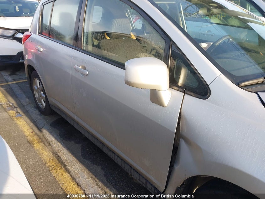 2011 Nissan Versa S/Sl VIN: 3N1BC1CP6BL469391 Lot: 40030780