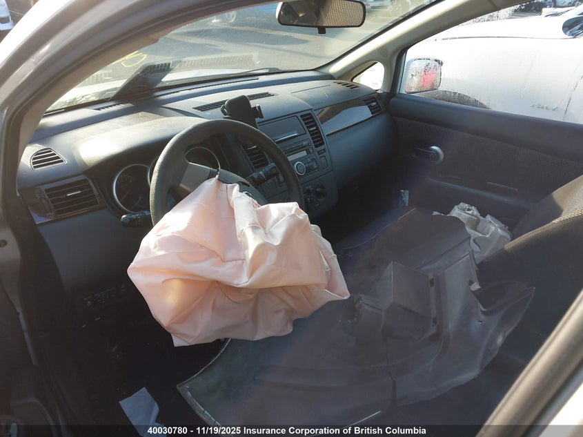 2011 Nissan Versa S/Sl VIN: 3N1BC1CP6BL469391 Lot: 40030780