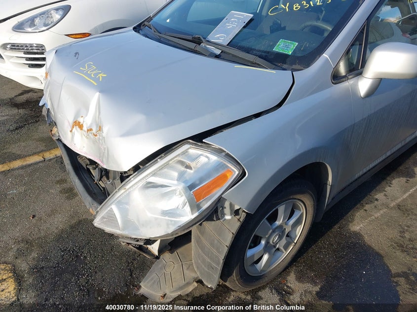 2011 Nissan Versa S/Sl VIN: 3N1BC1CP6BL469391 Lot: 40030780