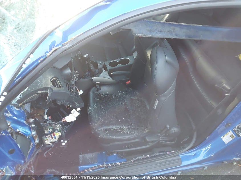 2011 Hyundai Genesis Coupe 3.8L VIN: KMHHU6KHXBU048013 Lot: 40032554