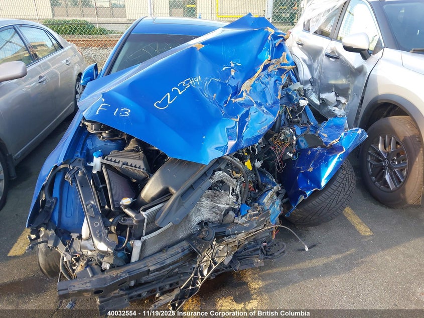 2011 Hyundai Genesis Coupe 3.8L VIN: KMHHU6KHXBU048013 Lot: 40032554