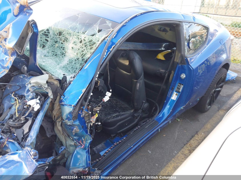 2011 Hyundai Genesis Coupe 3.8L VIN: KMHHU6KHXBU048013 Lot: 40032554