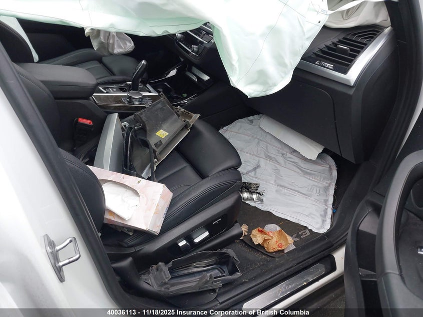 5UXTR9C52JLC74879 2018 BMW X3 photo no. 5