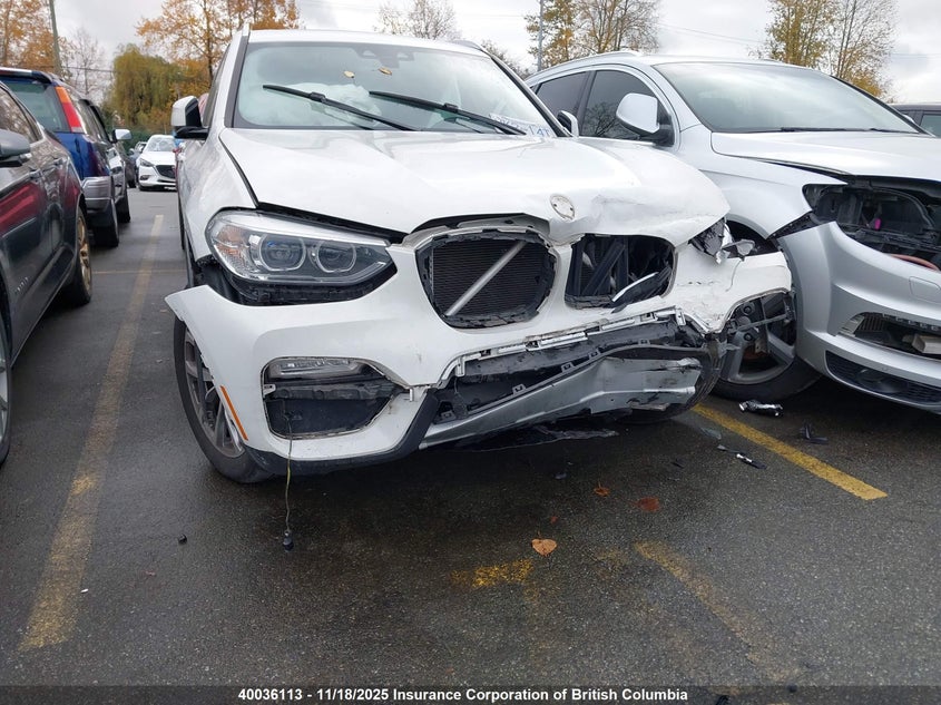 5UXTR9C52JLC74879 2018 BMW X3 photo no. 6