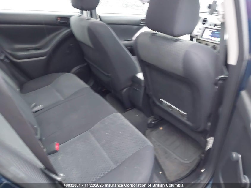 2005 Toyota Corolla Matrix Xr VIN: 2T1KR32EX5C850482 Lot: 40032801