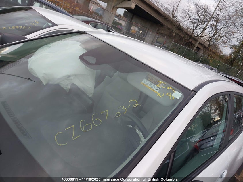 7MUAAABG0RV096522 2024 TOYOTA COROLLA CROSS photo no. 21