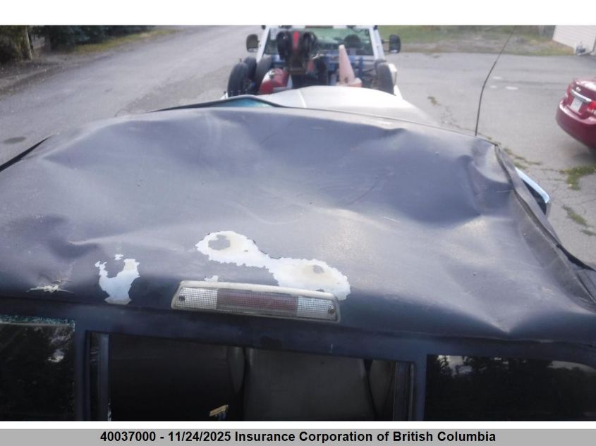 1994 Dodge Ram 1500 VIN: 1B7HF16Y0RS674493 Lot: 40037000