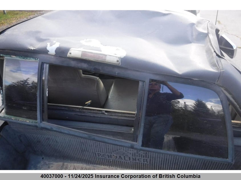 1994 Dodge Ram 1500 VIN: 1B7HF16Y0RS674493 Lot: 40037000