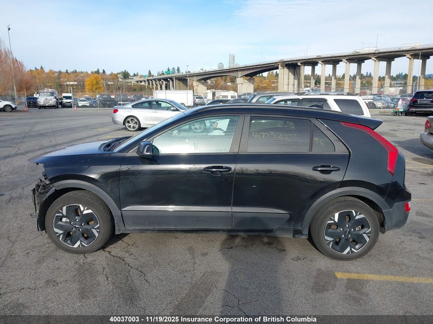 KNDCR3L12R5081303 2024 KIA NIRO photo no. 14