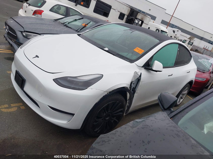 LRWYGDFD1PC930995 2023 TESLA MODEL Y photo no. 2