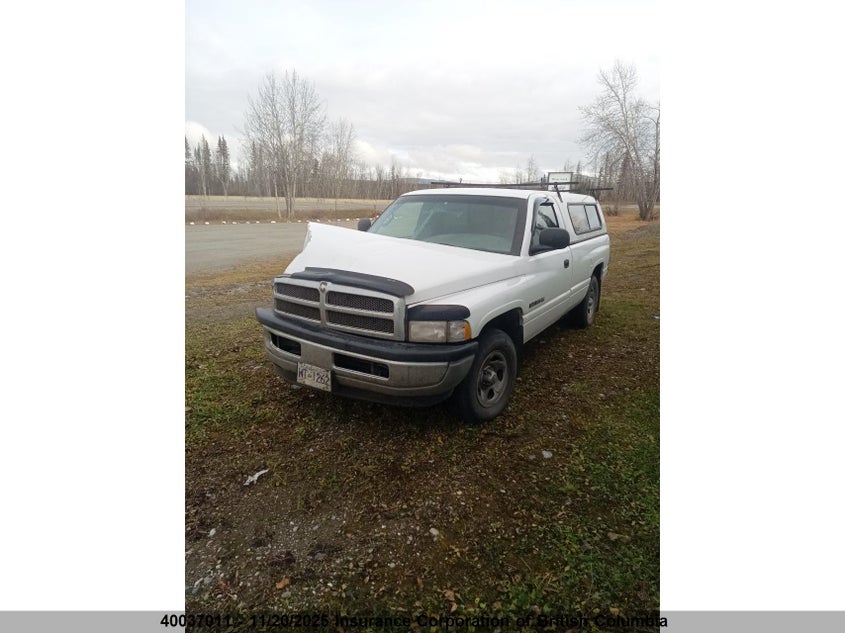 1B7HC16Y5YS605452 2000 DODGE RAM photo no. 2