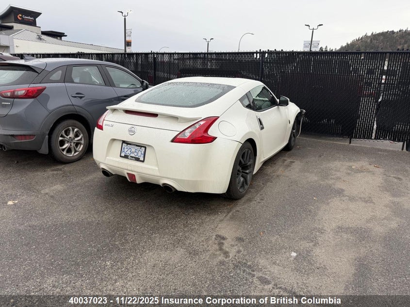 JN1AZ4EH9HM950848 2017 NISSAN 370Z photo no. 4