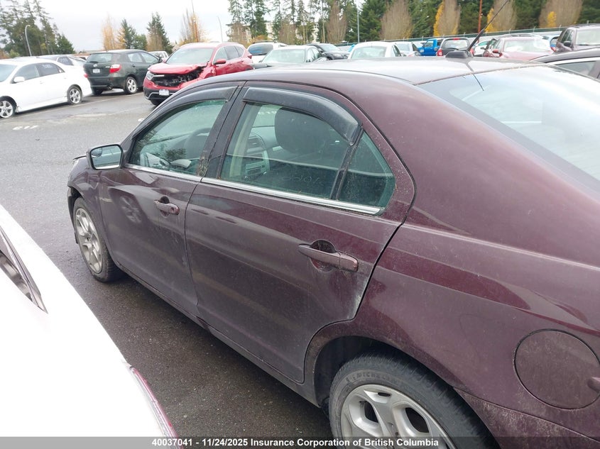 2011 Ford Fusion Se VIN: 3FAHP0HA9BR158065 Lot: 40037041