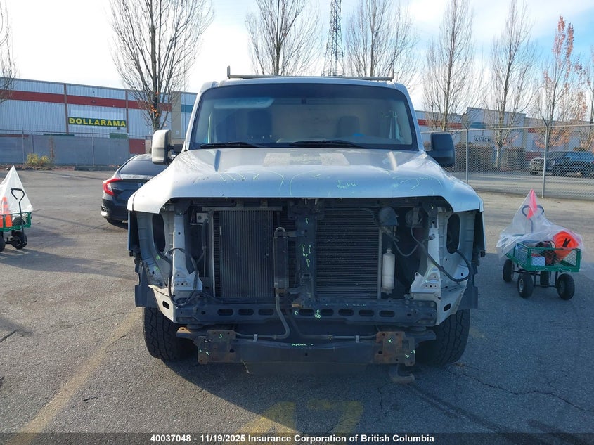 1N6AF0KY9DN105499 2013 NISSAN NV photo no. 12