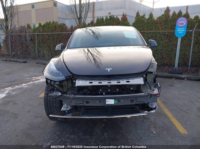 LRWYGDEE9RC661724 2024 TESLA MODEL Y photo no. 13