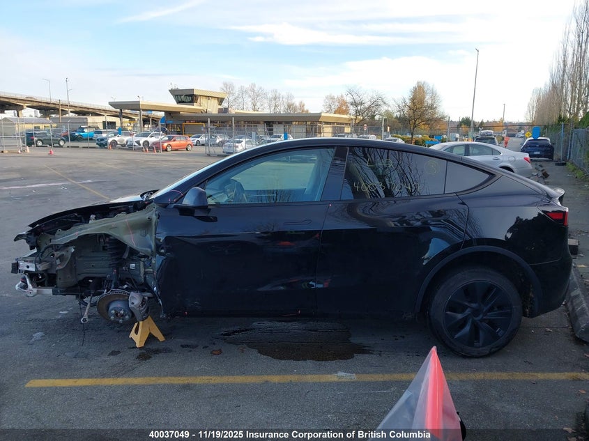 LRWYGDEE9RC661724 2024 TESLA MODEL Y photo no. 15