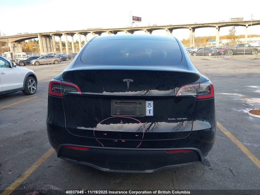 LRWYGDEE9RC661724 2024 TESLA MODEL Y photo no. 17