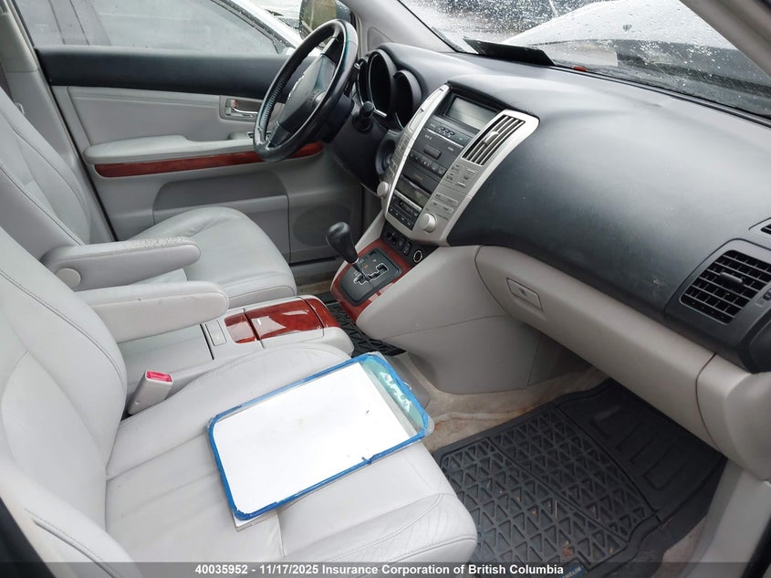 JTJHA31UX40008726 2004 LEXUS RX photo no. 5