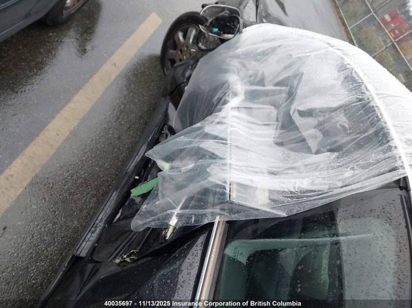 2002 Mercedes-Benz Clk 320 VIN: WDBLJ65G22T102628 Lot: 40035697