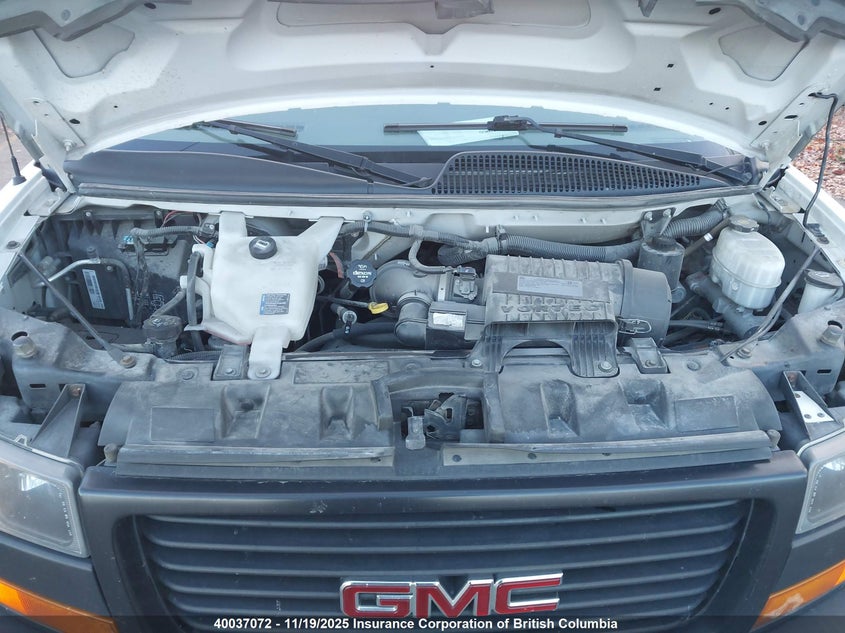 1GTZ7GFG4J1333233 2018 GMC SAVANA photo no. 10