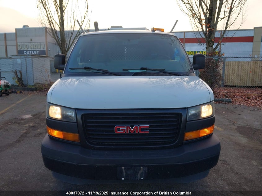 1GTZ7GFG4J1333233 2018 GMC SAVANA photo no. 12