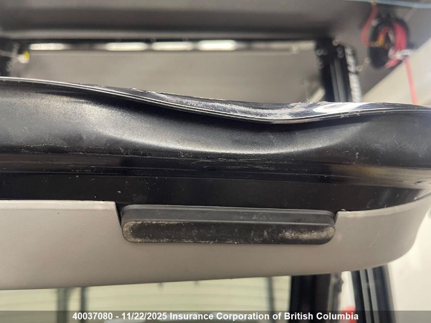 2010 Honda Insight Ex VIN: JHMZE2H77AS800899 Lot: 40037080