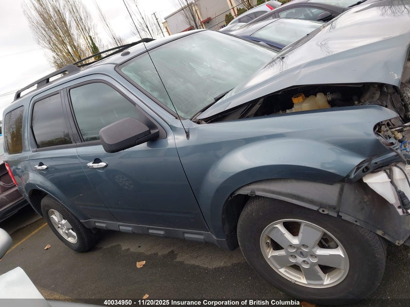 1FMCU9DG4BKB07603 2011 FORD ESCAPE photo no. 12