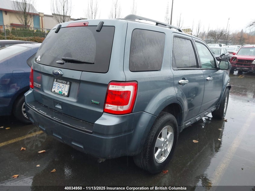 1FMCU9DG4BKB07603 2011 FORD ESCAPE photo no. 4