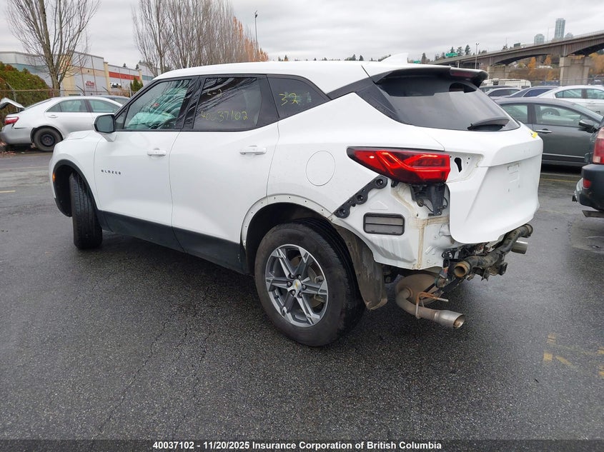 3GNKBHR4XPS212924 2023 CHEVROLET BLAZER photo no. 3