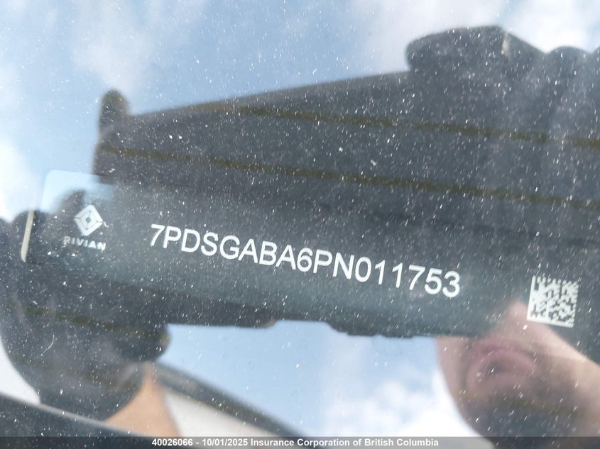 7PDSGABA6PN011753 2023 RIVIAN R1S photo no. 18