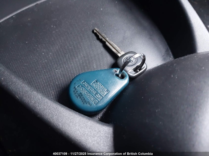 2007 Toyota Yaris VIN: JTDJT923675039681 Lot: 40037109