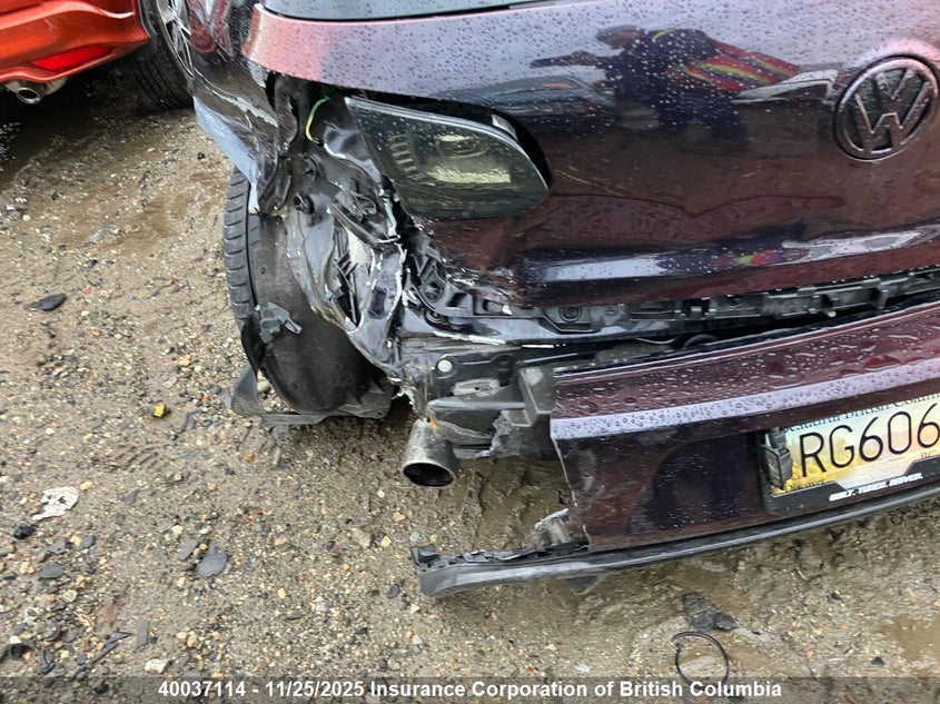 2011 Volkswagen Gti VIN: WVWFV7AJ9BW013485 Lot: 40037114