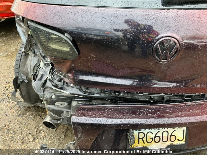 2011 Volkswagen Gti VIN: WVWFV7AJ9BW013485 Lot: 40037114