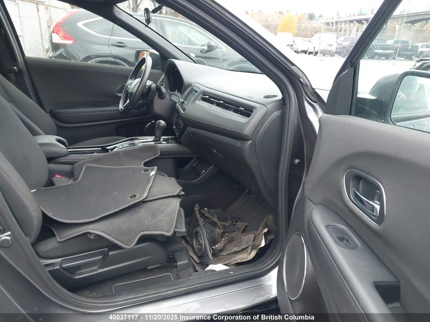 3CZRU6H24KM101556 2019 HONDA HR-V photo no. 5