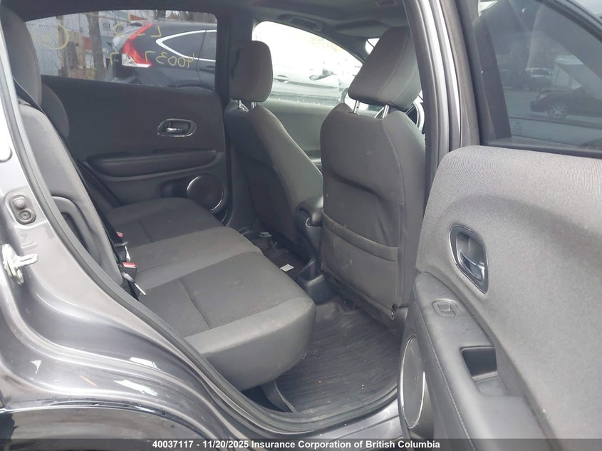 3CZRU6H24KM101556 2019 HONDA HR-V photo no. 8