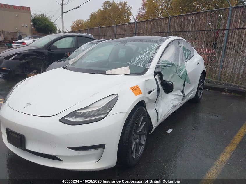 5YJ3E1EA5MF843351 2021 TESLA MODEL 3 photo no. 2