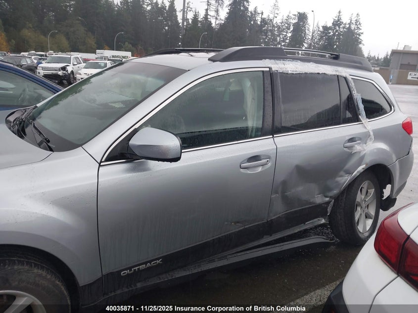 2013 Subaru Outback 2.5I Premium VIN: 4S4BRGGCXD3219023 Lot: 40035871