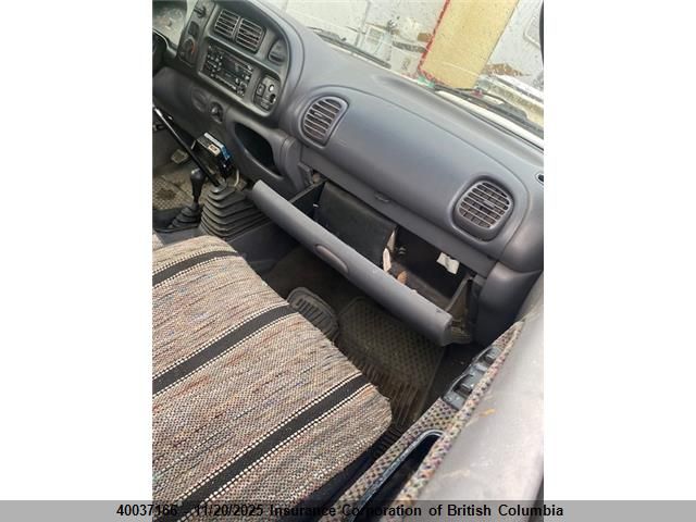 1998 Dodge Ram 2500 VIN: 1B7KF2369WJ215334 Lot: 40037166