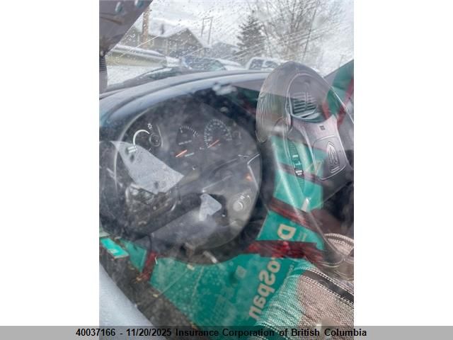 1998 Dodge Ram 2500 VIN: 1B7KF2369WJ215334 Lot: 40037166