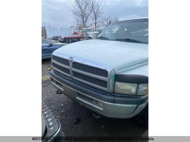 1998 Dodge Ram 2500 VIN: 1B7KF2369WJ215334 Lot: 40037166