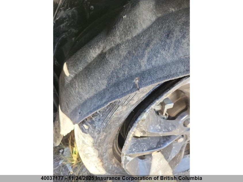 2024 Dodge Durango Gt VIN: 1C4RDJDG1RC241683 Lot: 40037177