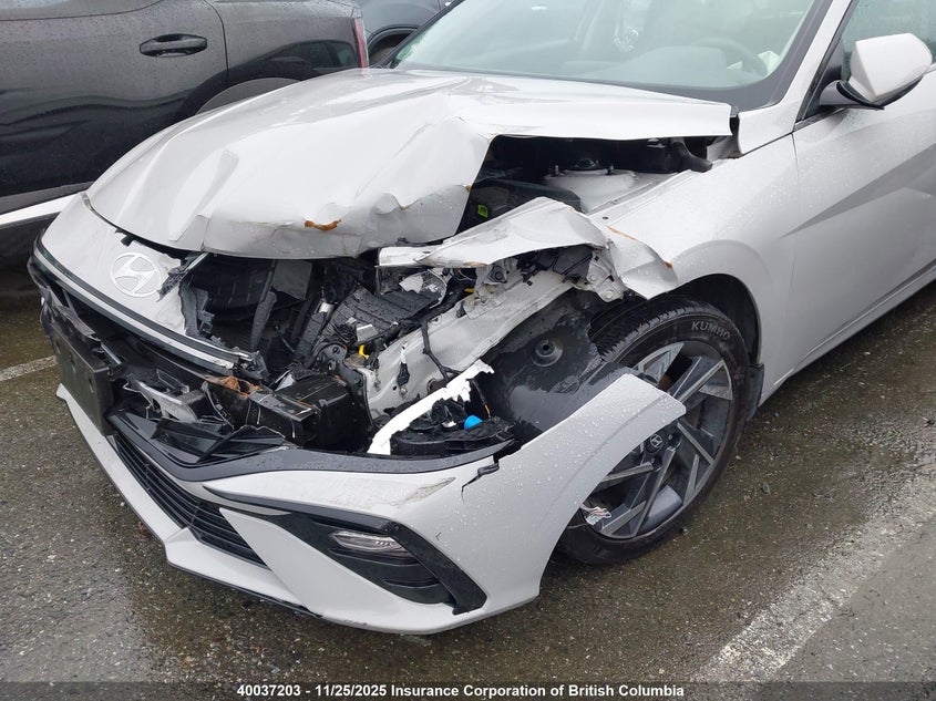 2024 Hyundai Elantra Luxury VIN: KMHLN4DG6RU791827 Lot: 40037203