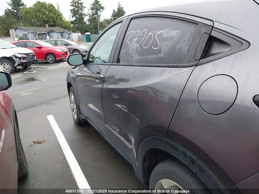 3CZRU5H55JM100788 2018 HONDA HR-V photo no. 14